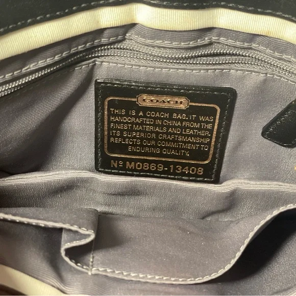 Coach Black and Gray Signature Shoulder Bag - Picture 3 of 3